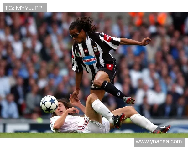 日本女星与足球明星的跨界合作引发热议两者如何共同推动体育与娱乐的融合 日本女星与足球明星的跨界合作引发热议两者如何共同推动体育与娱乐的融合